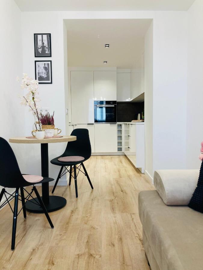 Apartament Lovely Space Rzeszów Exteriör bild